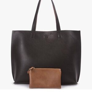 NORDSTROM BP REVERSIBLE LARGE TOTE. LEATHER BLACK OR BROWN.
